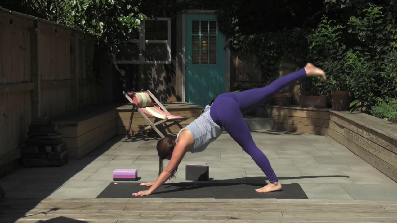 How long should you stay in yoga poses